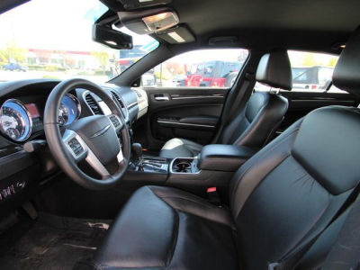2011 Chrysler 300  Limited