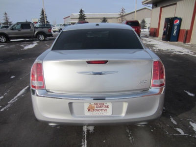2011 Chrysler 300  Limited