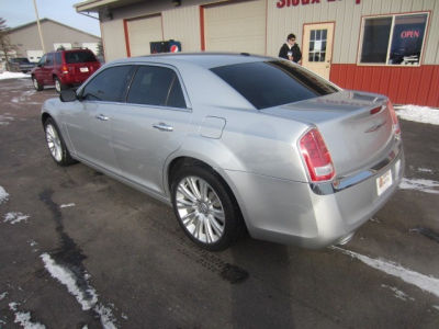 2011 Chrysler 300  Limited