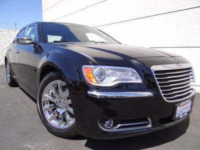 2012 Chrysler 300  Limited