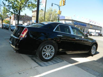 2012 Chrysler 300  Limited