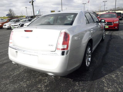 2012 Chrysler 300  Limited