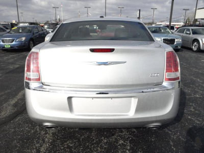2012 Chrysler 300  Limited