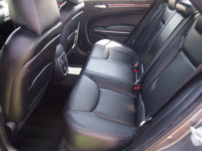 2012 Chrysler 300  Limited