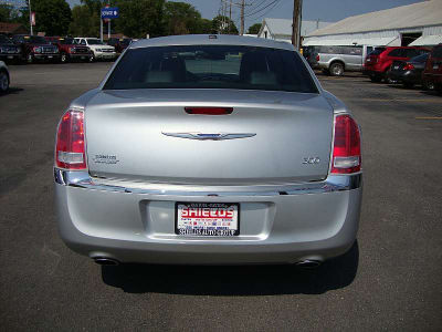 2012 Chrysler 300  Limited