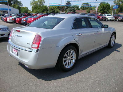 2012 Chrysler 300  Limited