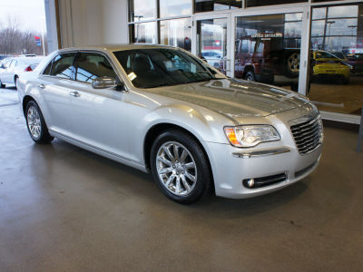 2012 Chrysler 300  Limited
