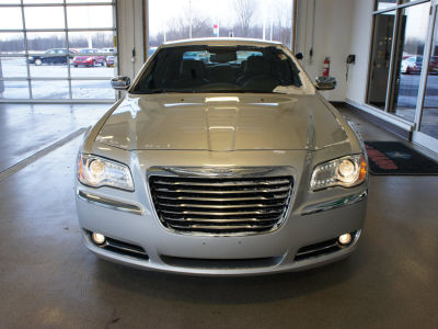 2012 Chrysler 300  Limited