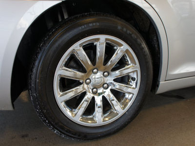 2012 Chrysler 300  Limited