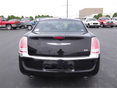 2012 Chrysler 300  Limited
