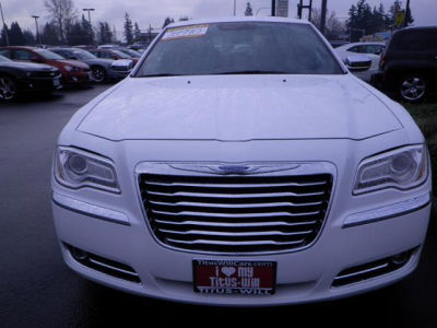 2012 Chrysler 300  Limited