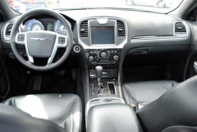 2011 Chrysler 300  Limited
