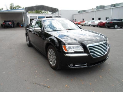 2012 Chrysler 300  Limited