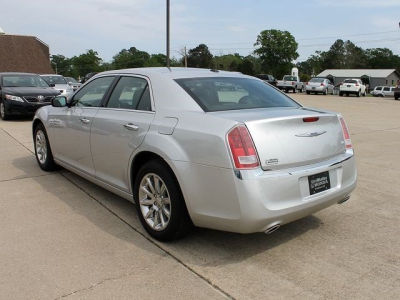 2012 Chrysler 300  Limited