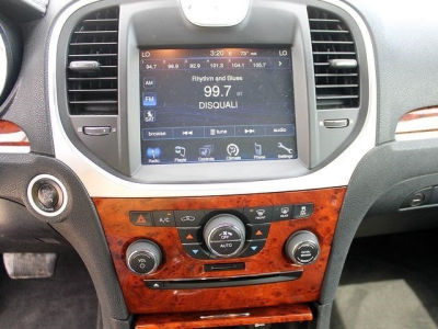 2012 Chrysler 300  Limited