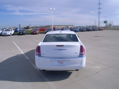 2012 Chrysler 300  Limited