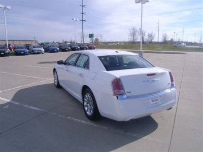 2012 Chrysler 300  Limited