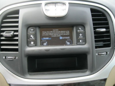 2012 Chrysler 300  Limited