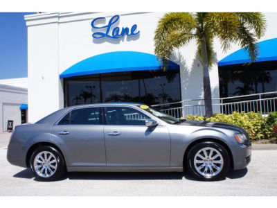 2012 Chrysler 300  Limited
