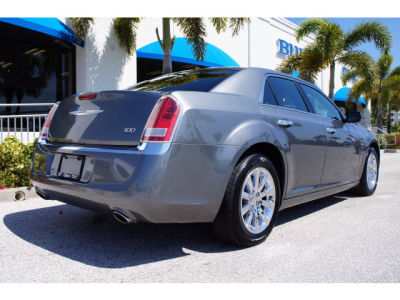 2012 Chrysler 300  Limited