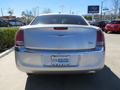 2012 Chrysler 300  Limited
