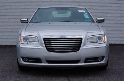 2012 Chrysler 300  Limited