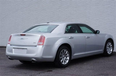 2012 Chrysler 300  Limited