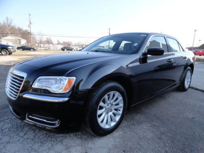 2013 Chrysler 300  Base
