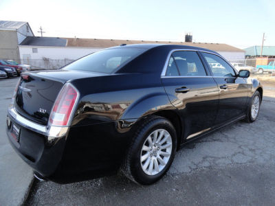 2013 Chrysler 300  Base