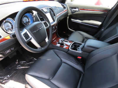 2013 Chrysler 300  Base