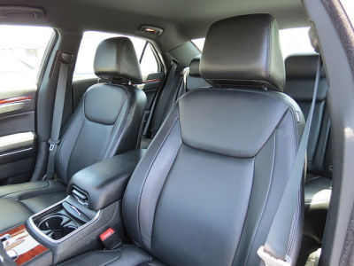 2013 Chrysler 300  Base