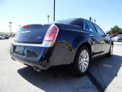 2012 Chrysler 300  Limited