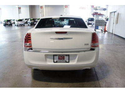 2013 Chrysler 300  Base