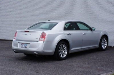 2012 Chrysler 300  Limited
