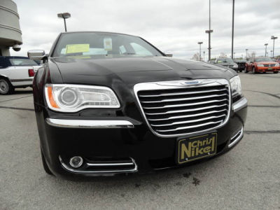 2012 Chrysler 300  Limited