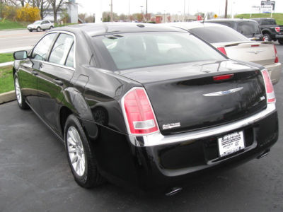 2013 Chrysler 300  Base