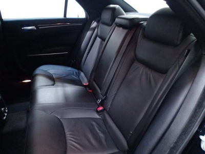 2011 Chrysler 300  Limited