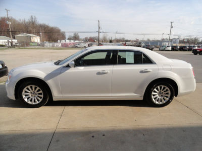 2013 Chrysler 300  Base