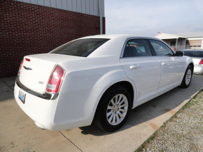 2013 Chrysler 300  Base