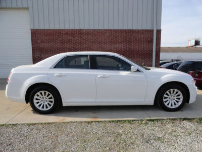 2013 Chrysler 300  Base
