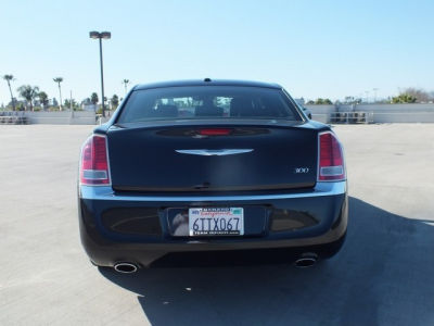 2012 Chrysler 300  Limited