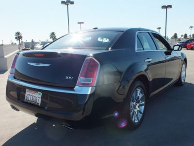 2012 Chrysler 300  Limited