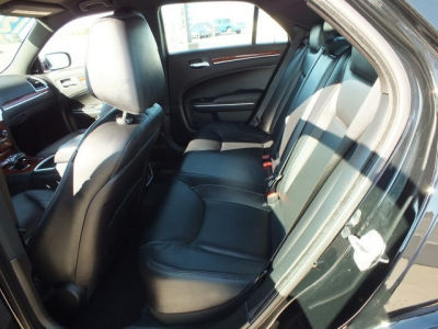 2012 Chrysler 300  Limited