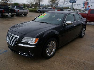 2012 Chrysler 300  Limited