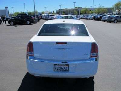 2012 Chrysler 300  Limited