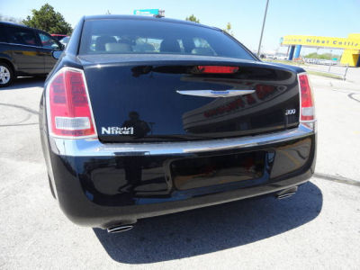 2012 Chrysler 300  Limited