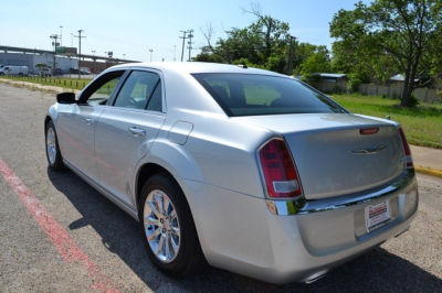 2012 Chrysler 300  Limited
