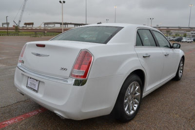2012 Chrysler 300  Limited