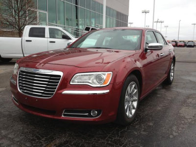 2012 Chrysler 300  Limited