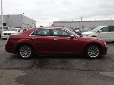 2012 Chrysler 300  Limited